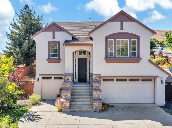 3023 Overlook Drive, Vallejo, CA 94591