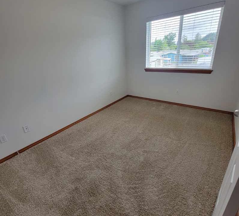 15213 Elm St E, Sumner, WA 98390 Zillow