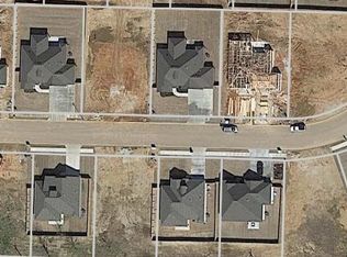 800 Macdonald Dr, Pea Ridge, AR 72751