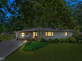 1917 Ravenwood Way NE, Atlanta, GA 30329