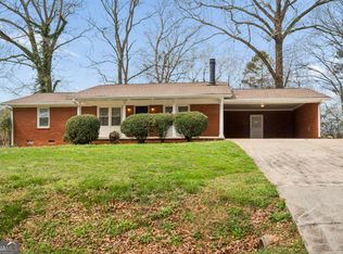 33 Skyline Dr SE, Cartersville, GA 30120