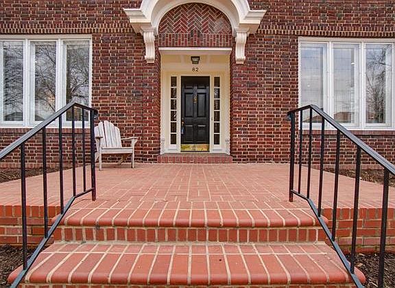 3rd image of 82 Arundel Pl