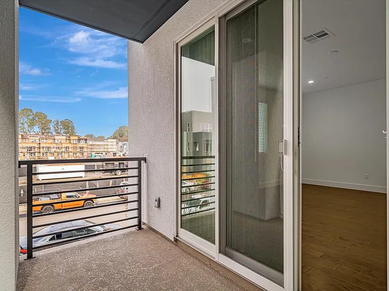 1010 Sinopia Ter — Photo 21