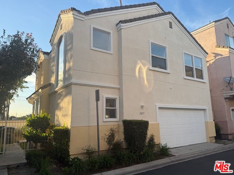 1st image of 12671 Antigua Ct