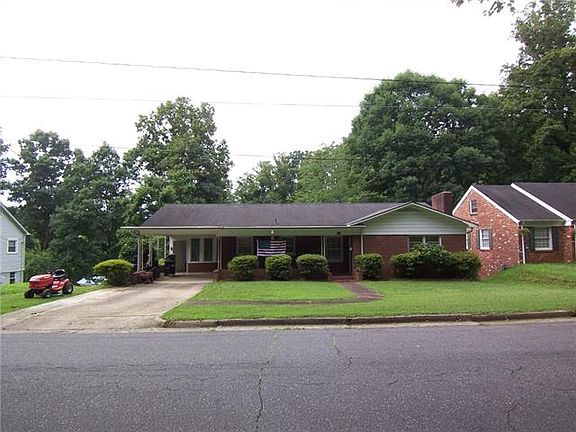 2nd image of 409 Sharon Ave NW
