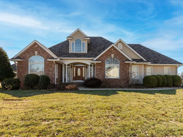 401 Marcia Dr, Carterville, IL 62918