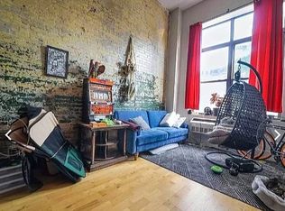 566 Dekalb Ave #104, Brooklyn, NY 11205