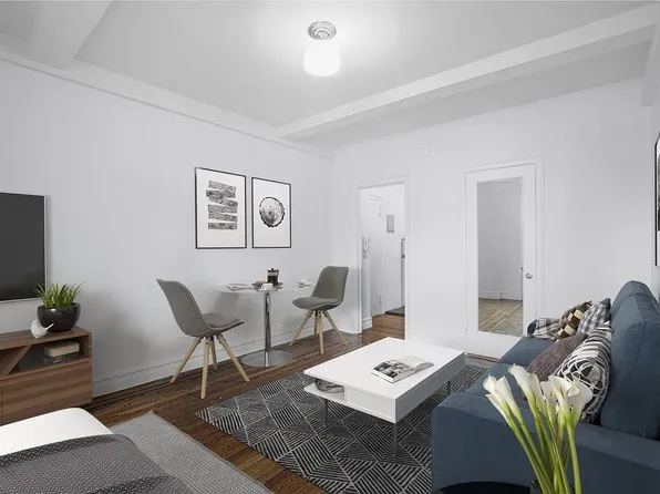 208 W 23rd St, New York, NY