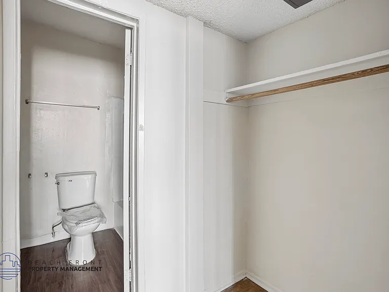 10305 Buford Ave. — Photo 18