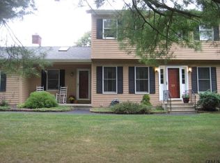 26 Jones Rd, Saratoga Springs, NY 12866