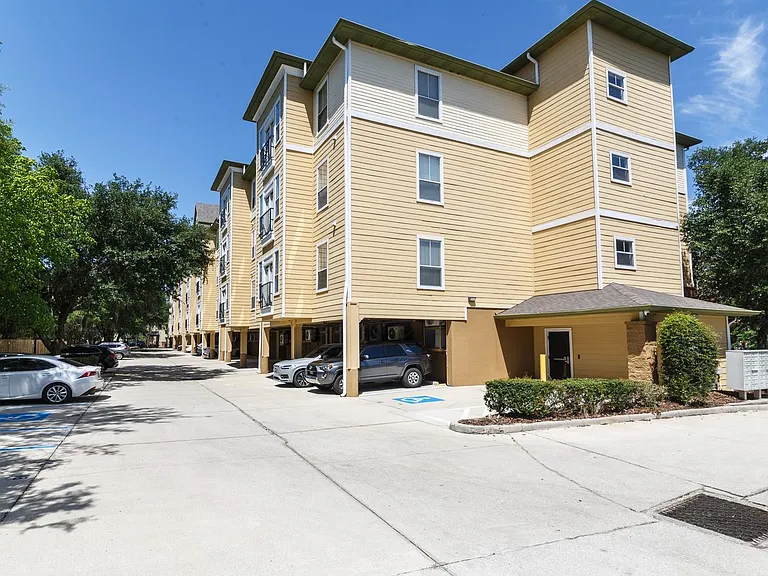 1185 SW 9th Rd #212 — Photo 24