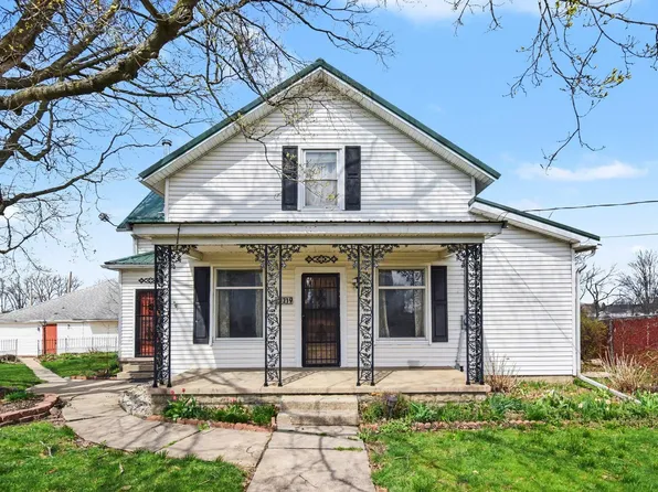 219 W Dewey St, Bremen, IN 46506