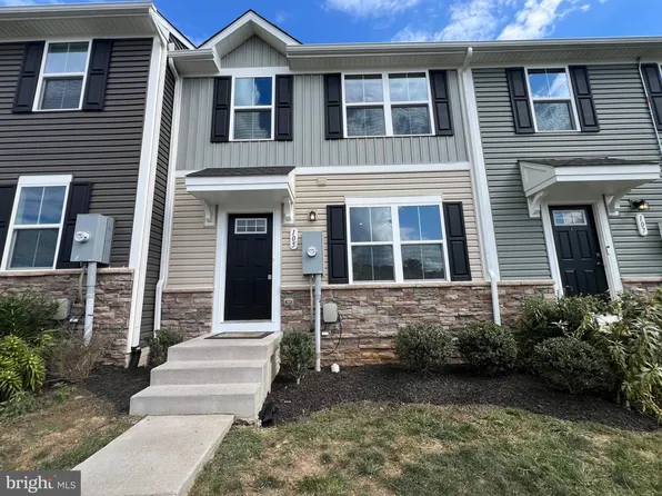 105 Williams St, Strasburg, VA 22657