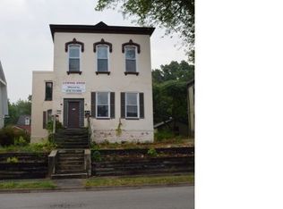212 S Charles St, Belleville, IL 62220
