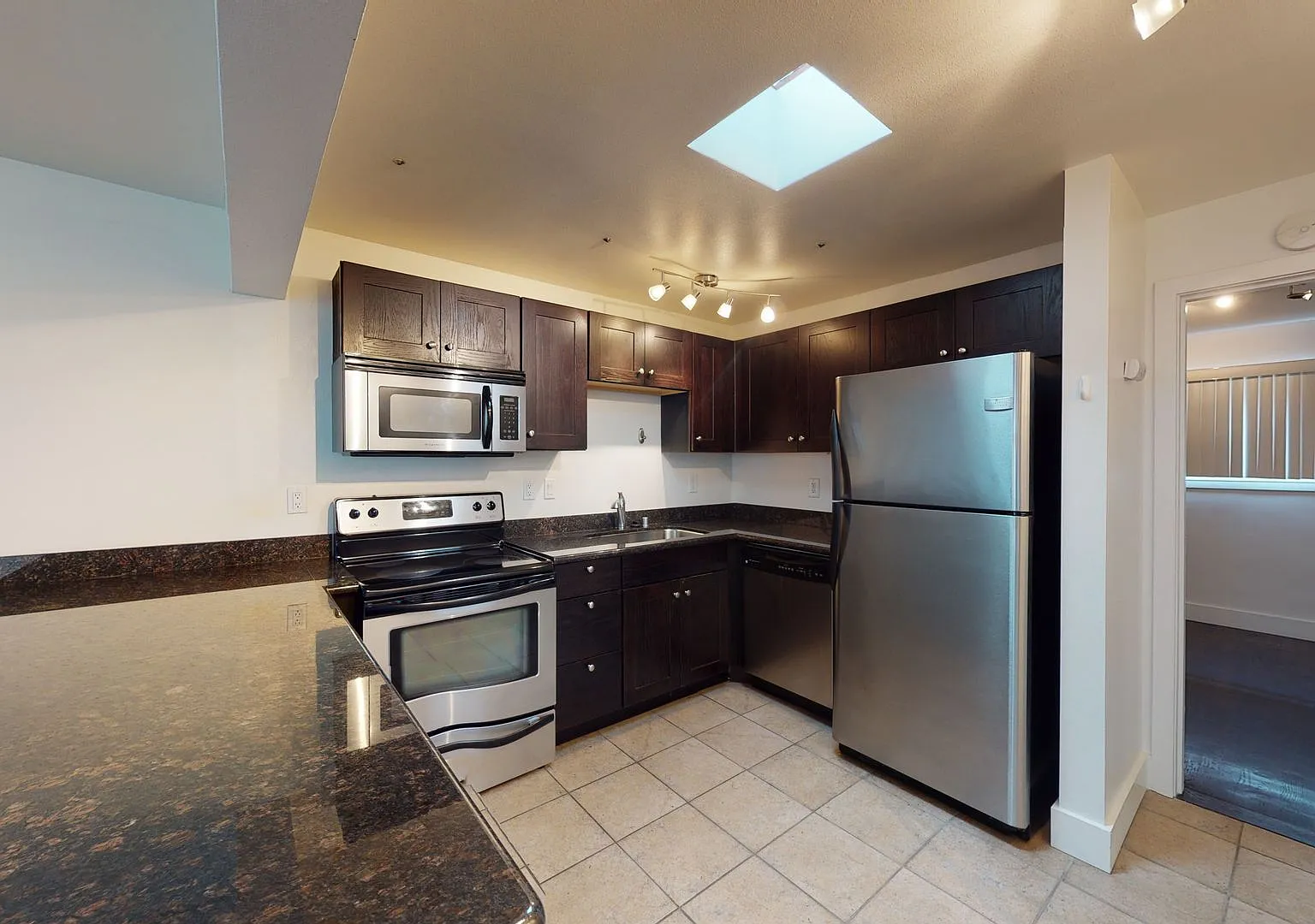 401 Harvard Ave (123) — Photo 1