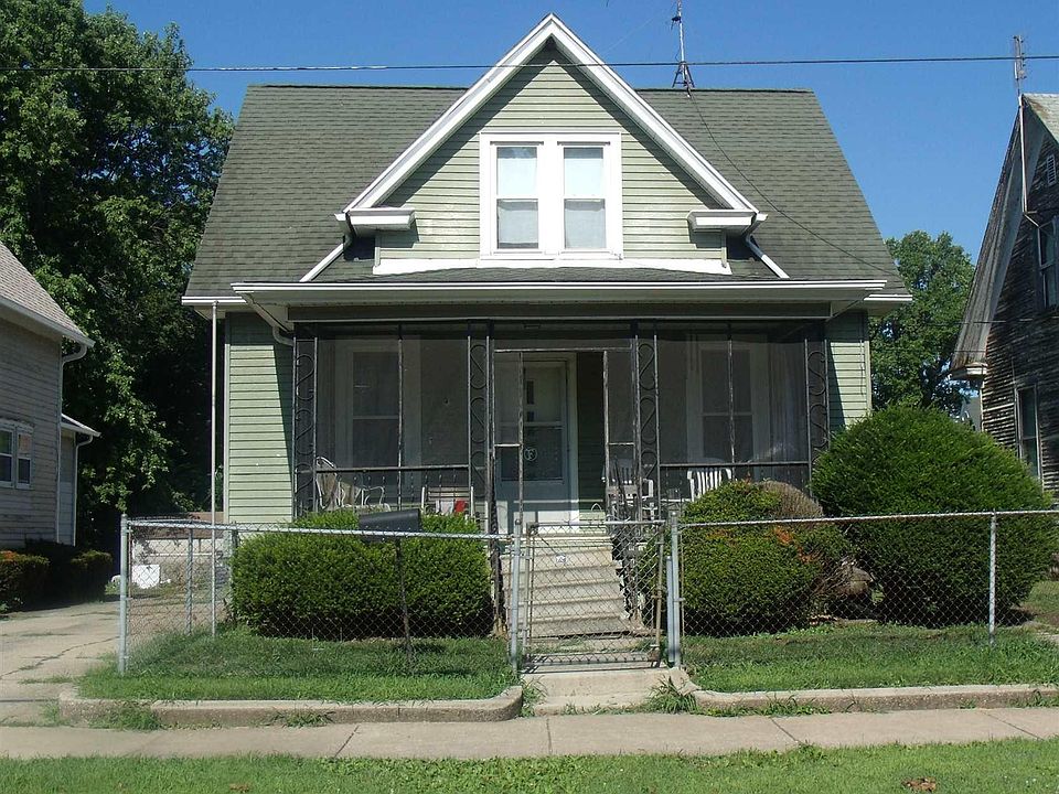 1st image of 722 S West St