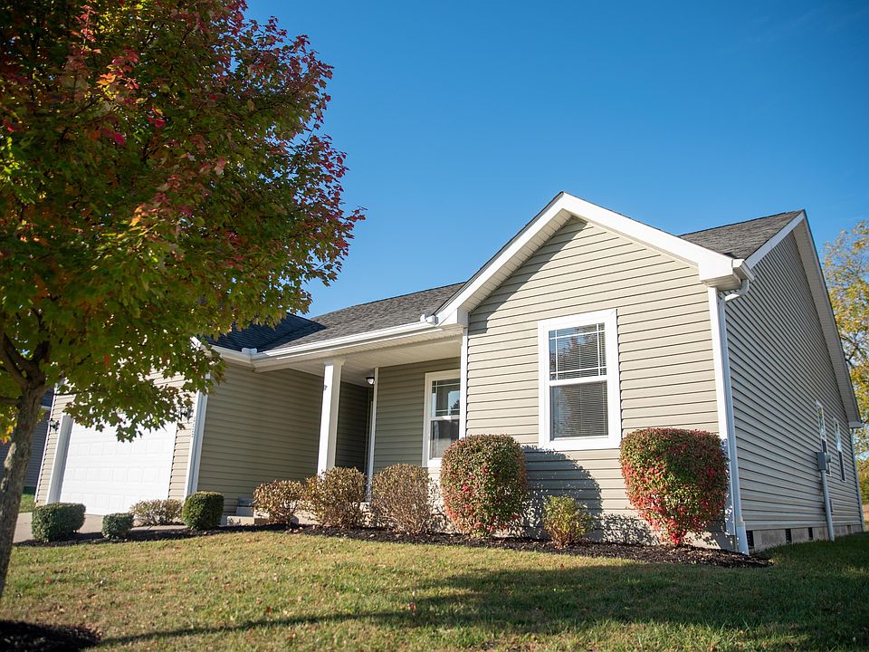 1st image of 459 Kathryn Dr