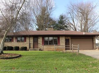 15204 Yorkleigh Dr, Lansing, MI 48906