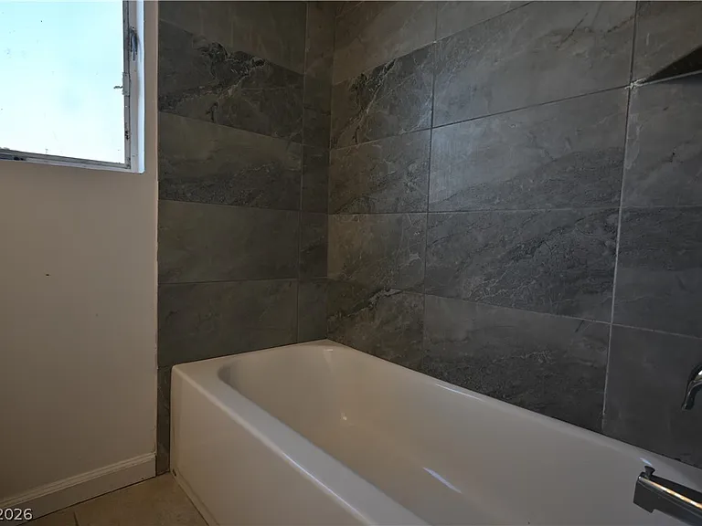 378 N 13th St #378 — Photo 18