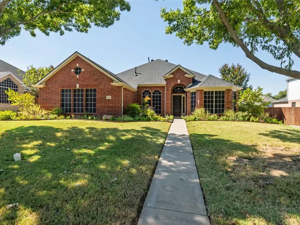2907 Saint Michael Dr, Mansfield, TX 76063