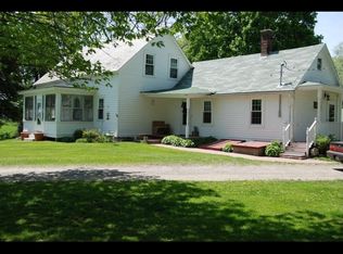 911 Western Rd, Castleton On Hudson, NY 12033