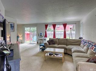 6464 Lewis Dr NE, Bremerton, WA 98311