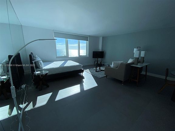 3rd image of 2301 Collins Ave APT 1543