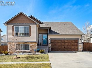 6853 Red Cardinal Loop, Colorado Springs, CO 80908