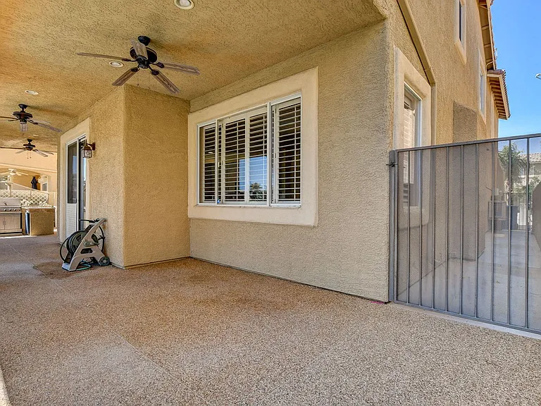 408 Silver Prairie Ct — Photo 62