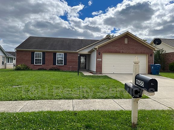 3rd image of 9655 Piper Lake Dr