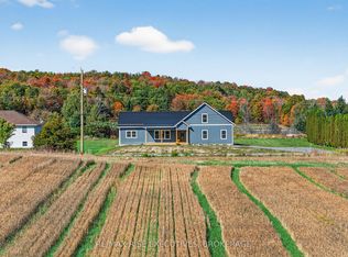 2206 Sands Rd, South Frontenac, ON K0H1H0