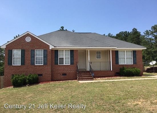 1st image of 3679 Madrid Dr N