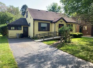 83 Knox Rd, East Aurora, NY 14052