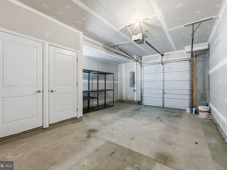 24859 Coats Sq — Photo 51