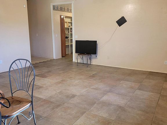 4th image of 6400 E FOX HOLLOW Lane