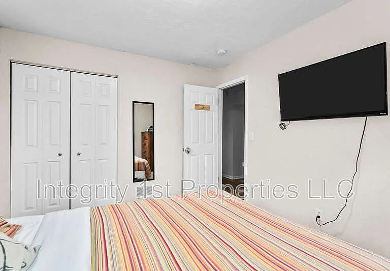 11221 W 59th Ter — Photo 14