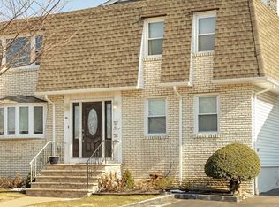 100 Cloverdale Rd, Clifton, NJ 07013