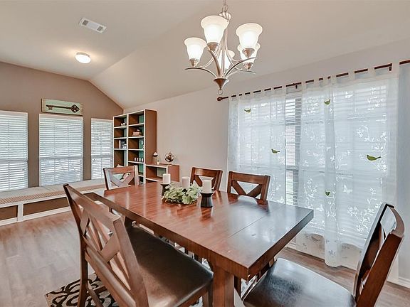 5th image of 6917 Muirfield Dr