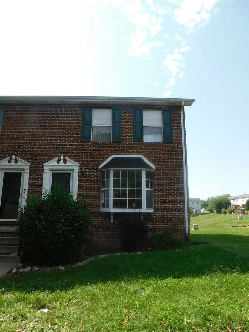 East side of Winchester Location — Photo 1