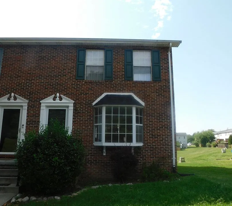 212 Hunter Run Rd
