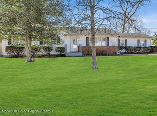 379 Constitution Dr, Forked River, NJ 08731