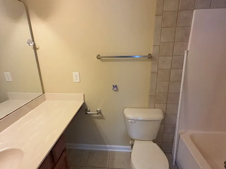 7001 Grandeur Ave — Photo 11