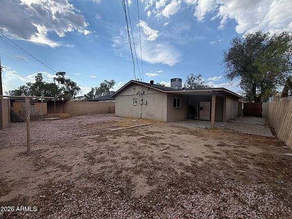 3rd image of 4247 W CULVER Street