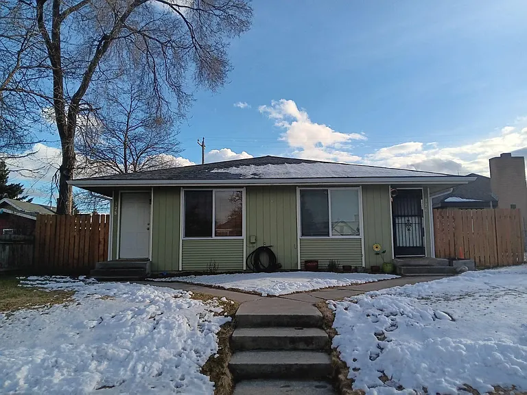 328 E Walton Ave — Photo 1