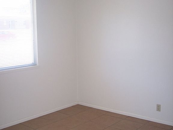 351 E Center 5_11092015