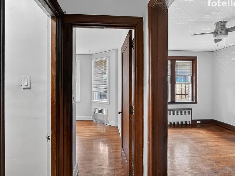 25 Lynwood Pl — Photo 16