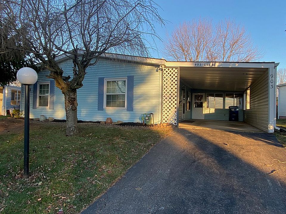 1st image of 903 Lilac Ln