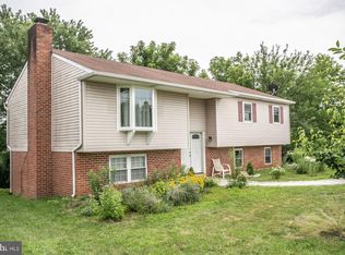 825 Belvoir Rd, Plymouth Meeting, PA 19462