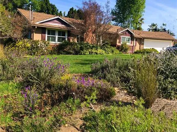 19345 Santa Rita St, Tarzana, CA 91356