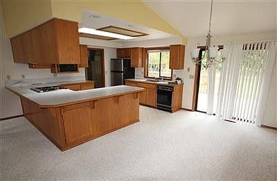 3rd image of 2317 Peach Ave NW